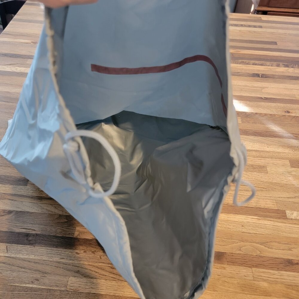 Prada Shoe Protective Cover Duster Bag/Travel Bag. with a red logo. - Picture 8 of 9